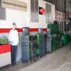 Vari banchi di diagnosi per analizzare gas di scarico, centraline, segnali multipli su autovetture, ecc...